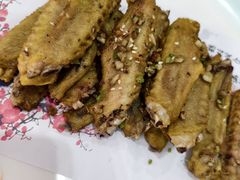 -东豪园林海鲜酒家(南港路辅路店)