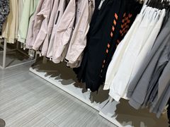 -BIGOFFS 超级折扣(仁恒伊势丹店)