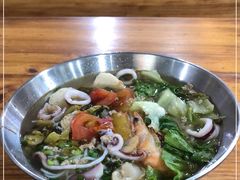 -周记蟹仔粉(侨港风情街店)