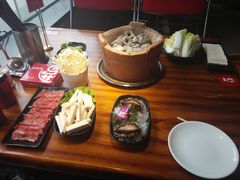 -捞围鲜·港式打边炉(海阳路店)