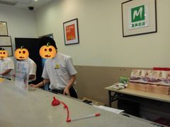 前台-莫泰酒店(上海虹桥北新泾地铁站天山路店)