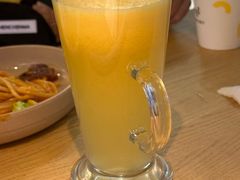 -菲滋意式餐厅(临平万达店)