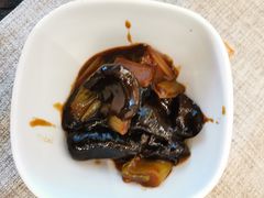 葱烧海参-东方红海鲜百汇(国际大厦店)