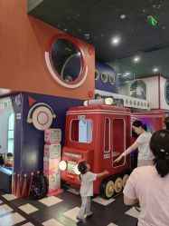 -MELAND CLUB亲子乐园·派对·餐厅(北京芳圆里ID MALL店)