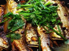 豆豉小黄鱼-俊江南时尚创意餐厅
