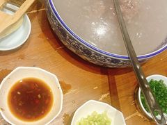 -客家大院·非遗赣南客家菜(郁孤台店)