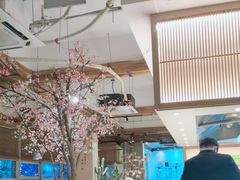 -蜜桃餐厅·伴山(湖滨商业街店)