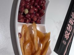 -炆艺乳鸽·煲仔饭大排档(望京来广营店)