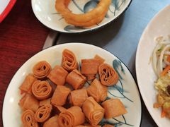 -聚首堂·特色小吃·肘子(什刹海德胜门店)