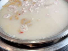 -老来福·非遗酸汤兔(凯旋路店)