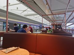 -星巴克(上海虹桥站2A检票口)
