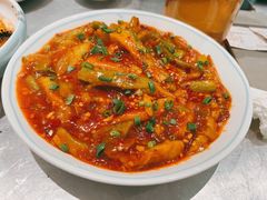 -姚姚酸菜鱼·金戈戈香港豉油鸡(喜荟城联名店)