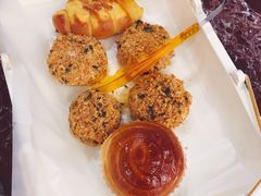 -苹果花园(龙漕路店)