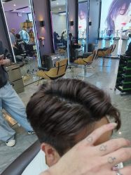 -藤野造型烫染·漂发