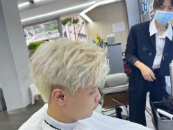 -D.G造型·烫发染发接发