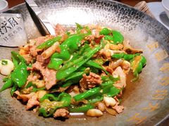 -费大厨辣椒炒肉(万家丽一店)