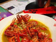 -沪小胖小龙虾(淮海中路旗舰店)