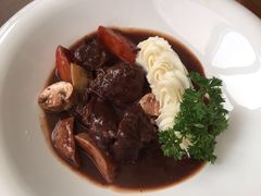 法国红酒顿牛肉！-巴别塔法餐舍(朝阳店)