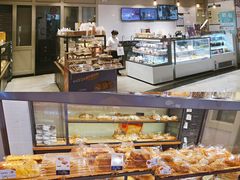 面包甜点陈列柜-BreadTalk面包新语·烘焙蛋糕(佐阾虹湾购物中心店)