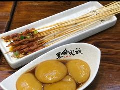 -黑白电视长沙小吃(美林M·LIVE天地东座店)