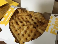 -麦当劳(虹梅路地铁站店)