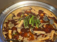 -老船舫·现做活鲜鱼馆(东郊记忆店)