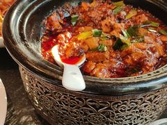 -万重锦·人文川菜馆(骡马市店)