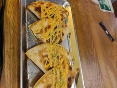 烤肉泡菜馅饼-包装马车·韩国料理·포장마차