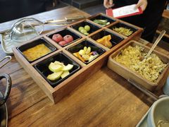 -花菇朵·云山雀 ll 野生菌锅·野果酸汤·精品滇菜(万柳店)