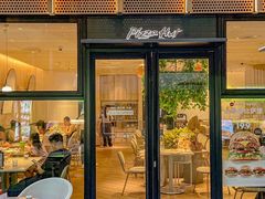 -必胜客(WOW中心城店)