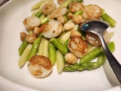 翡翠鲜贝炒夏果-香然会·园林雅宴(陆家嘴店)