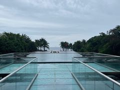 -亚龙湾喜来登·美景台大堂吧