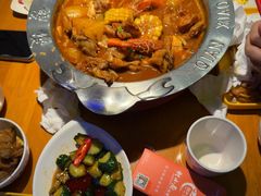 -钳小厨疯味1987肉蟹煲(美一城广场店)