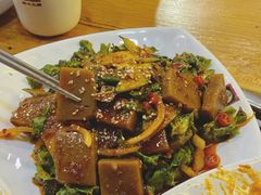 橡子凉粉-喇喇排骨火锅·传统韩式脊骨汤(望京西园总店)