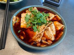 流汁宽粉-臻老板牛肉面(光华路SOHO店)