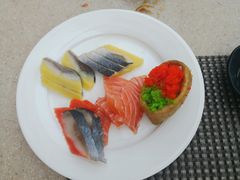 -亮马河饭店翠雅咖啡厅