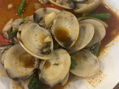 -两兄弟Song Pee Nong(2号店)