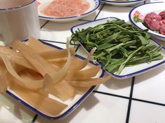 -贤合庄卤味火锅(勒泰中心店)