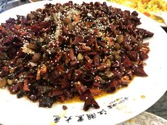 -江湖黑大兔(杨家坪店)