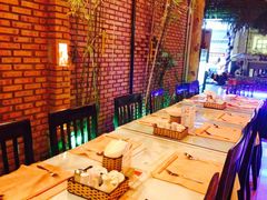 -Lanterns Vietnamese Restaurant