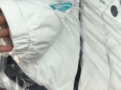 -福奈特洗衣·洗鞋·奢侈品护理(名佳花园店)