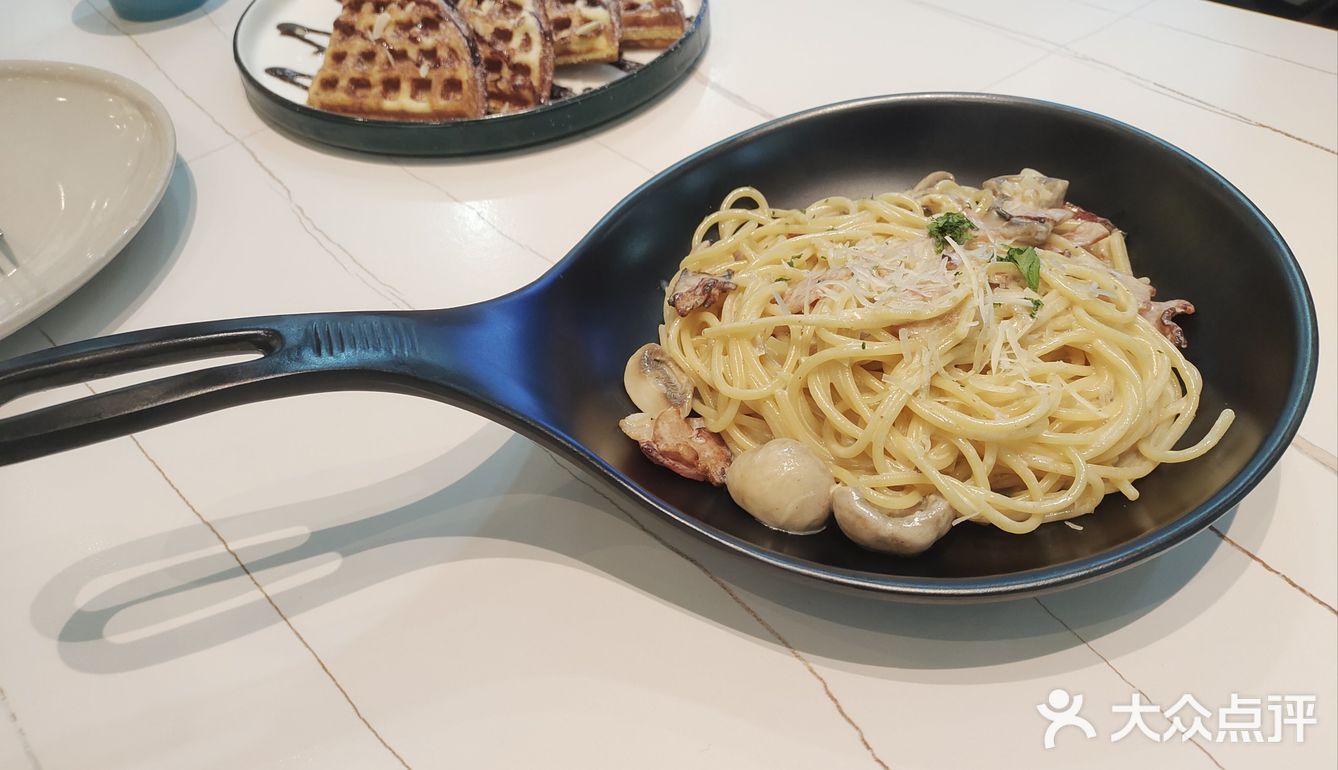 好实在的西餐店，美味又满足～[糖果]