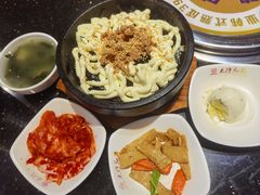 吞拿鱼拌饭-木槿花韩式炭烤·熟成肉工坊(孙文东路店)