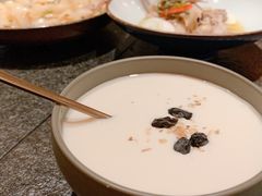 原始酸奶-丝路金桃·新疆菜(徐汇店)