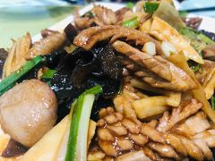 爆炒腰花-春水锅贴·传统鲁菜(大明湖店)
