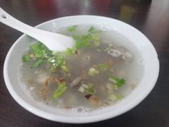 -建国蚵煎蚵面