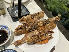 -金马门国际美食百汇(珞喻路店)