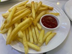 -丽莎沙拉轻食餐厅(国贸店)