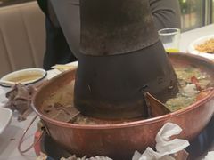 -老蜀铜火锅·酸菜脊骨·麻辣羊蝎子(热闹路店)