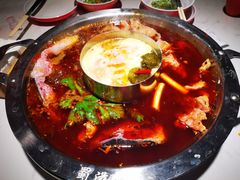 -蜀滋香鲜鱼火锅(黄金路店)